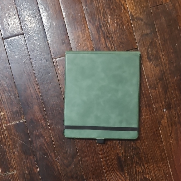 Amazon Kindle Other - Elegant Green Kindle Scribe Cover